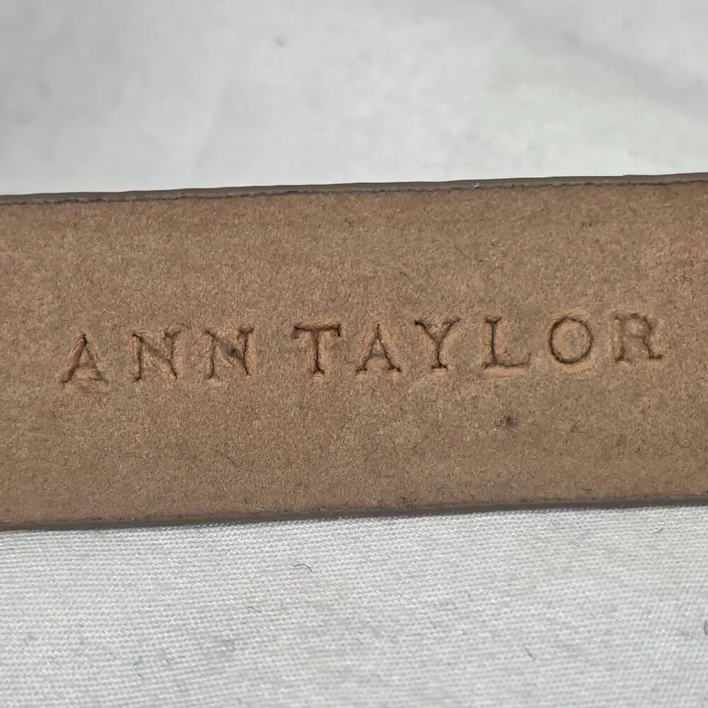 ANN TAYLOR GENUINE LEATHER SNAKESKIN‑TEXTURED BELT – BROWN/NEUTRAL – SIZE MEDIUM
